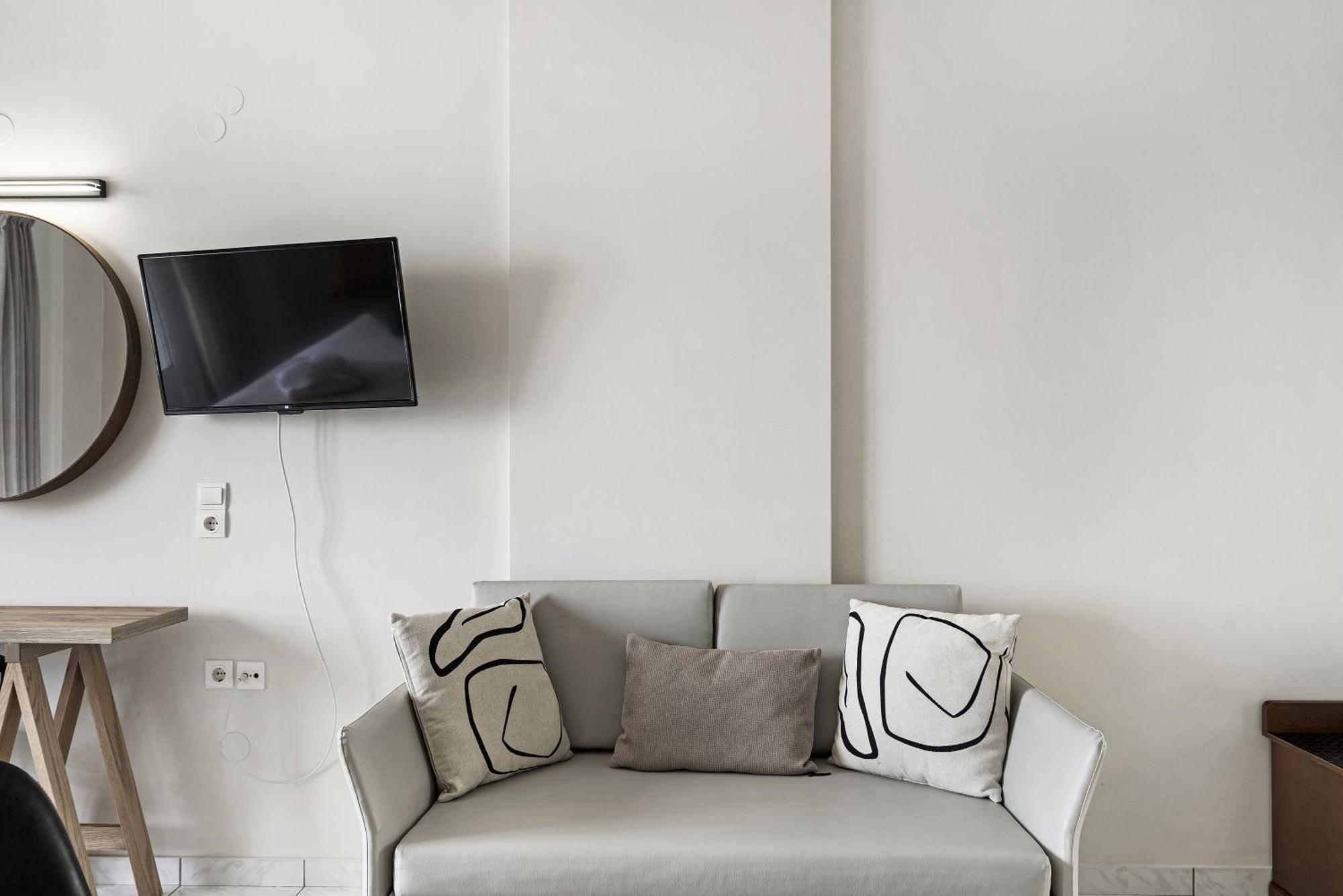 Sunset Premium Studio D อาโยส นิกีตัส ภายนอก รูปภาพ